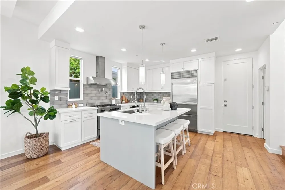 2206 Harriman #A Redondo Beach, CA 90278