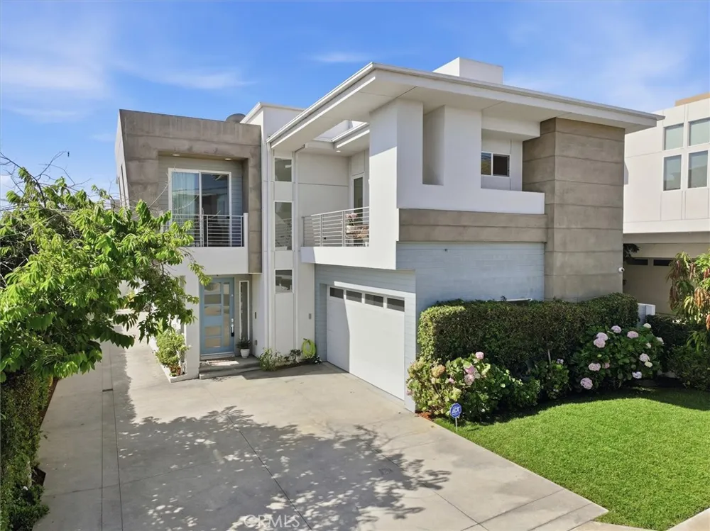 2206 Harriman #A Redondo Beach, CA 90278