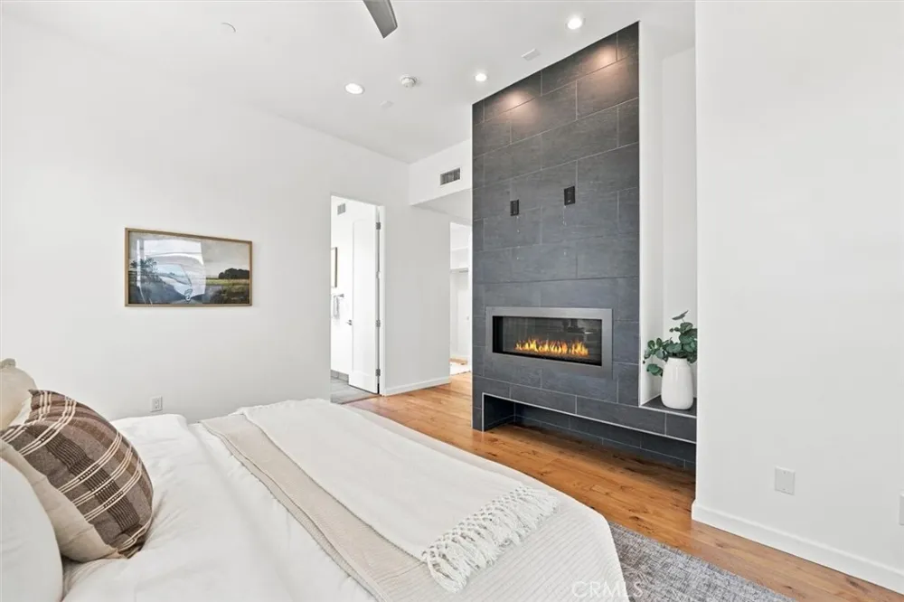 2206 Harriman #A Redondo Beach, CA 90278