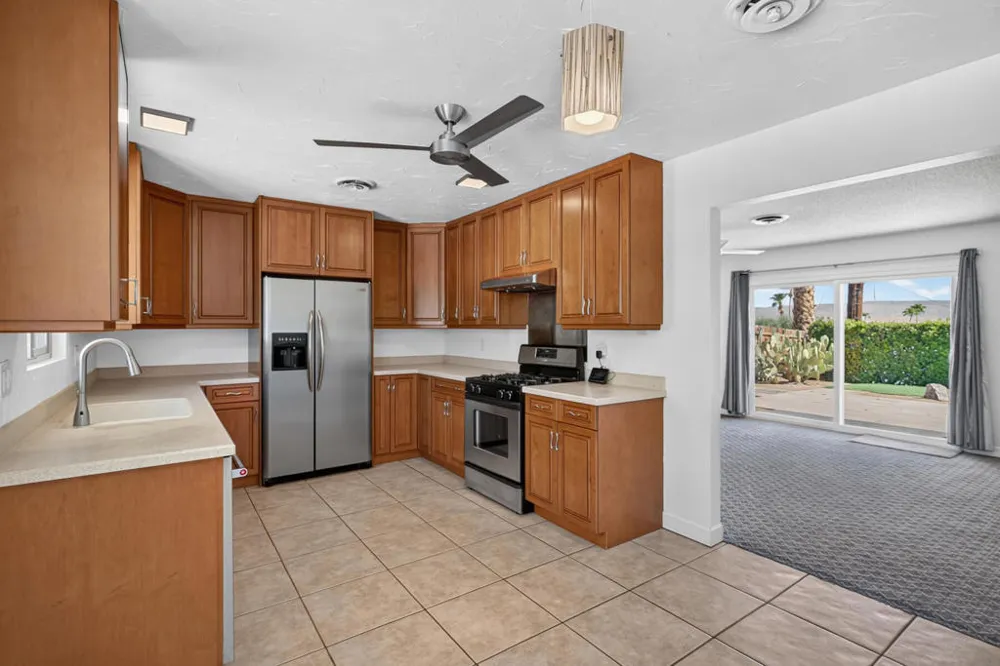 39370 Marietta Circle Cathedral City, CA 92234