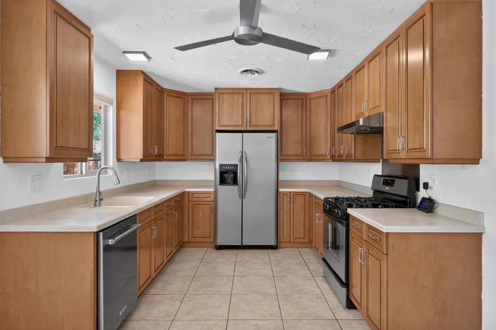 39370 Marietta Circle Cathedral City, CA 92234