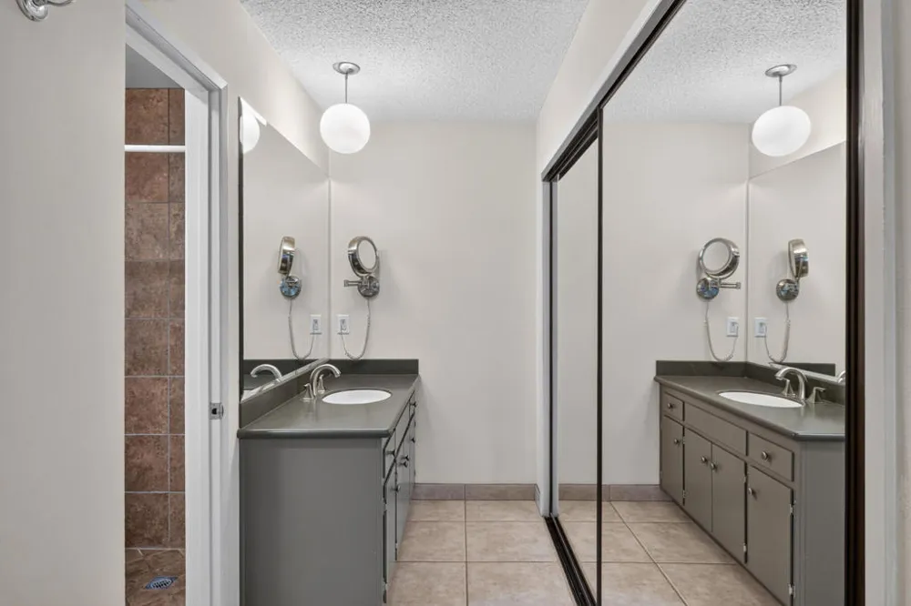 39370 Marietta Circle Cathedral City, CA 92234