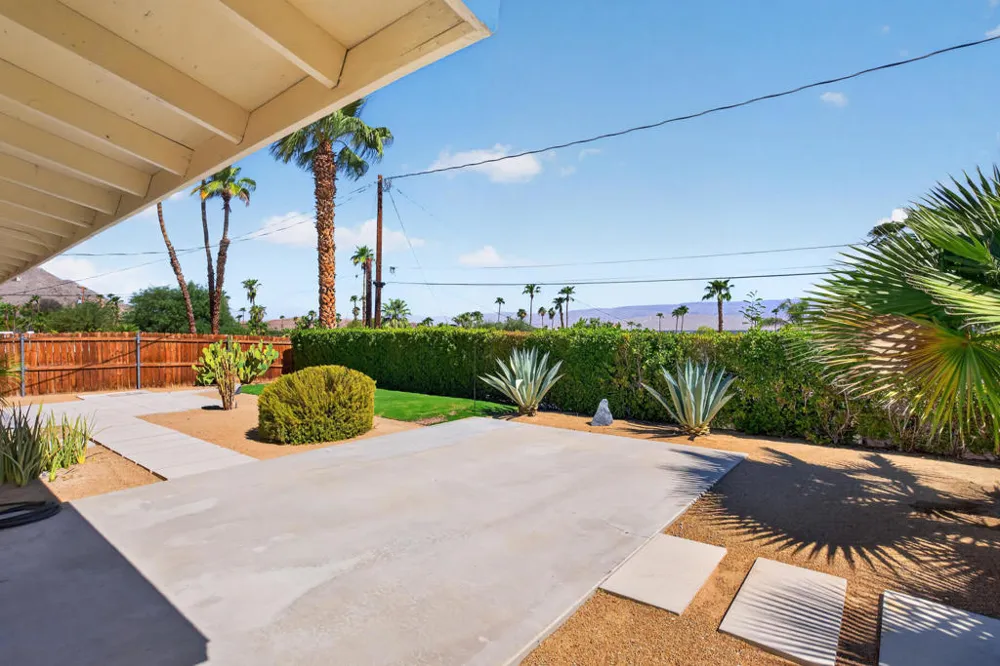 39370 Marietta Circle Cathedral City, CA 92234