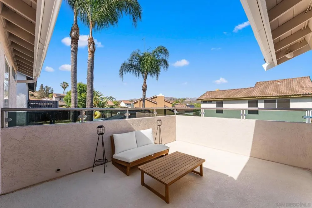 10253 Paseo Park Lakeside, CA 92040