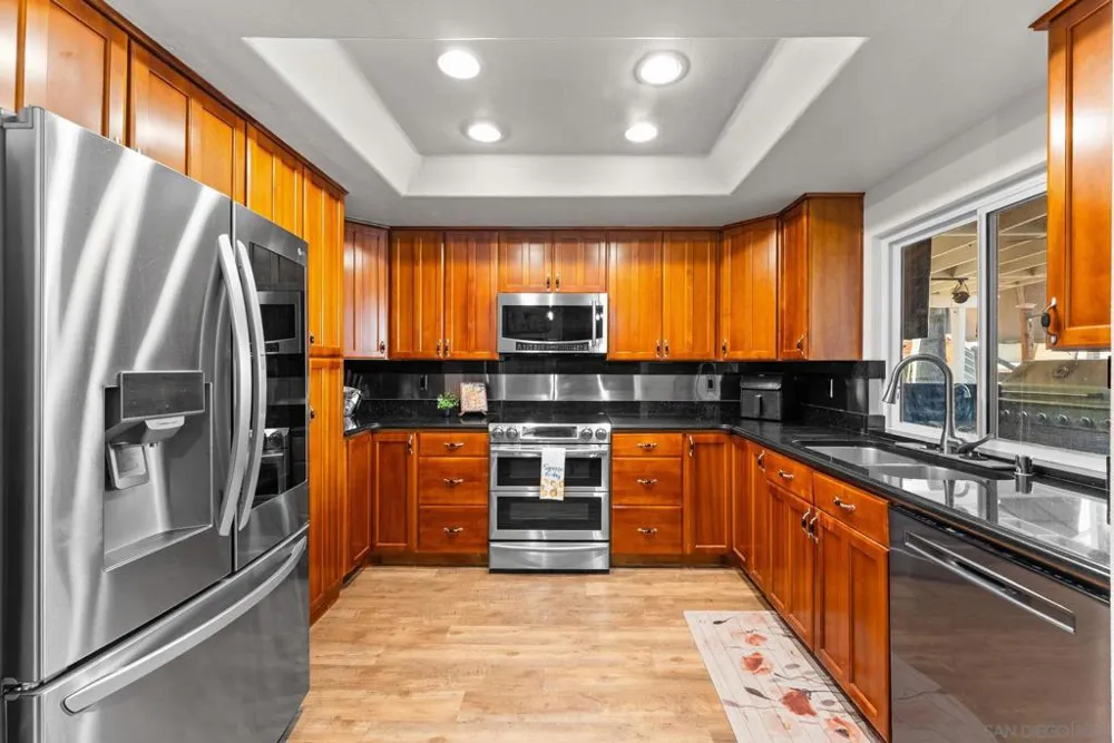 10253 Paseo Park Lakeside, CA 92040