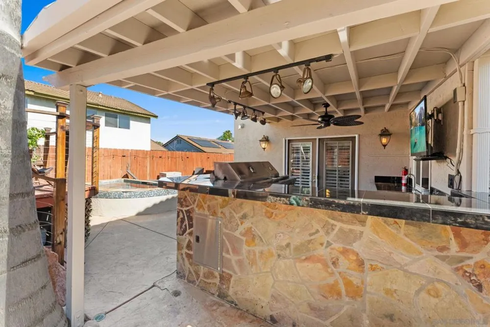 10253 Paseo Park Lakeside, CA 92040