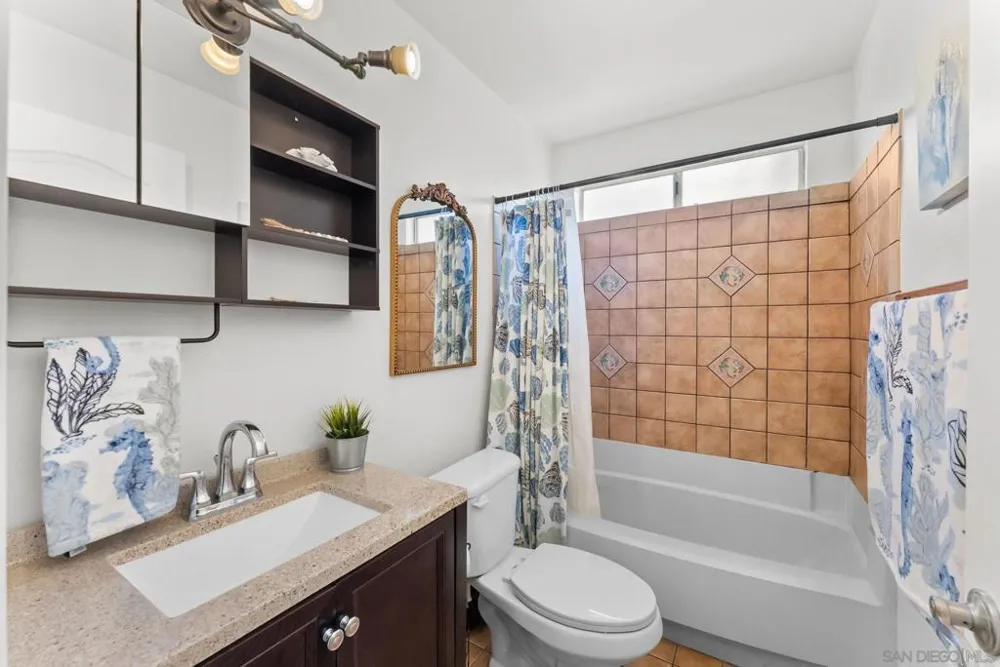10253 Paseo Park Lakeside, CA 92040
