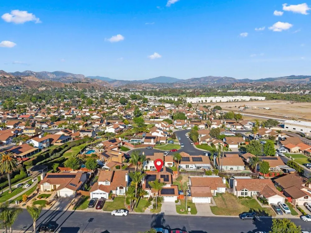 10253 Paseo Park Lakeside, CA 92040