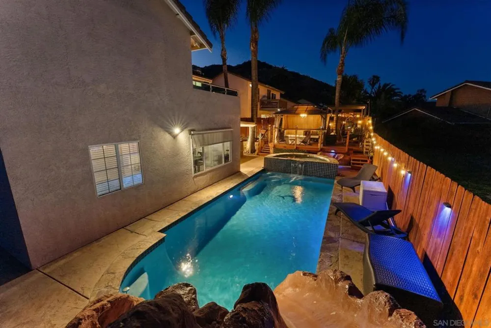 10253 Paseo Park Lakeside, CA 92040
