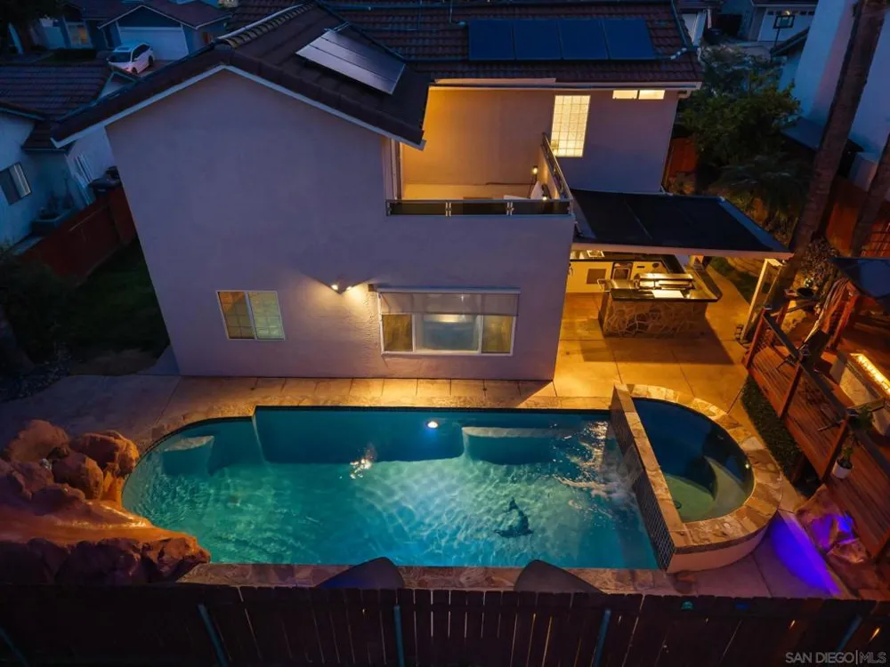 10253 Paseo Park Lakeside, CA 92040