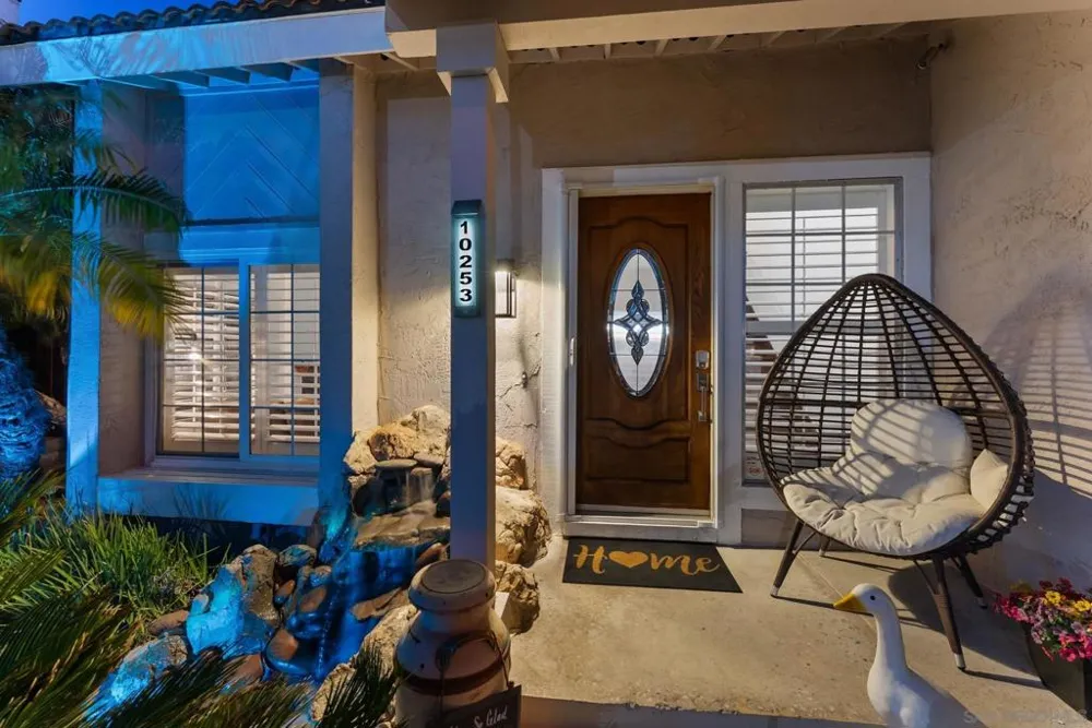 10253 Paseo Park Lakeside, CA 92040