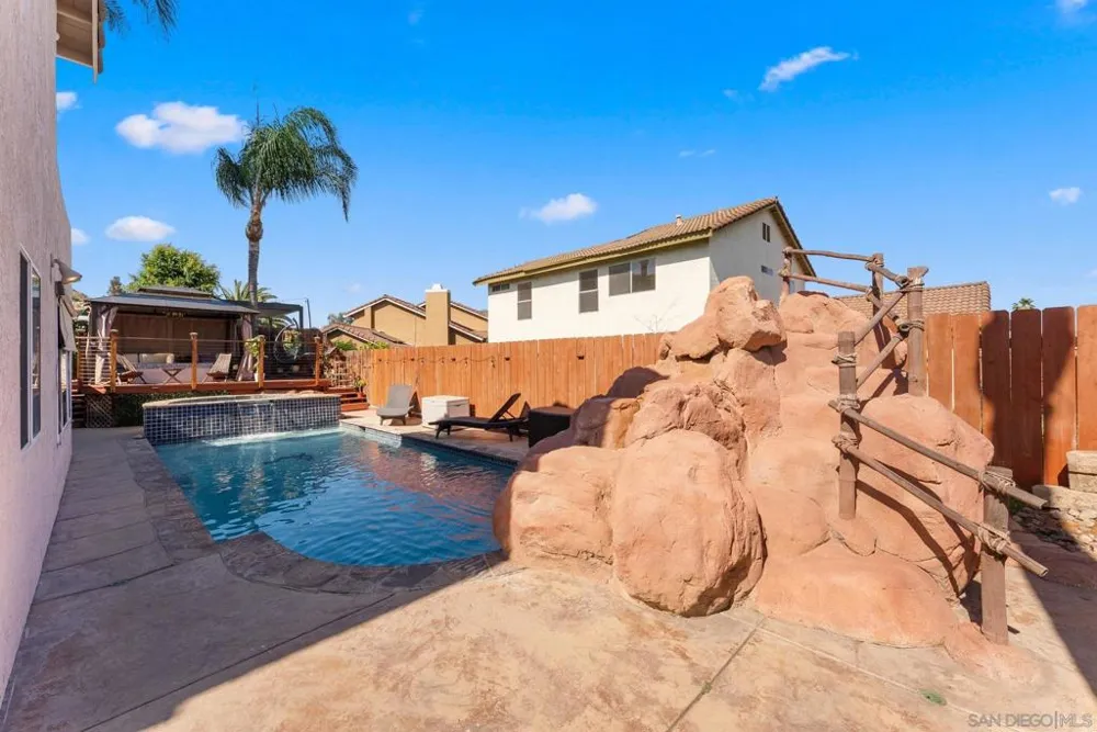 10253 Paseo Park Lakeside, CA 92040