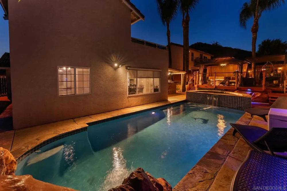 10253 Paseo Park Lakeside, CA 92040