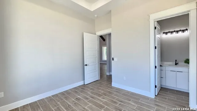 100 PIONEER TRL Adkins, TX 78101