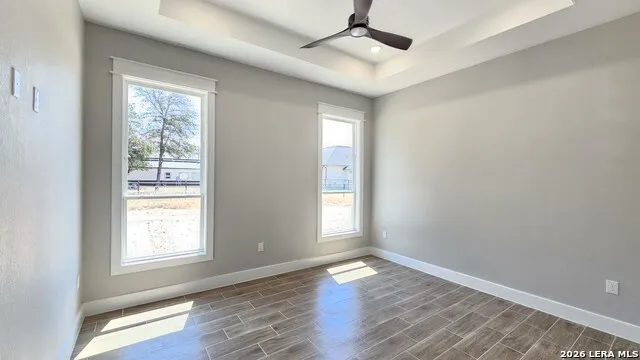 100 PIONEER TRL Adkins, TX 78101