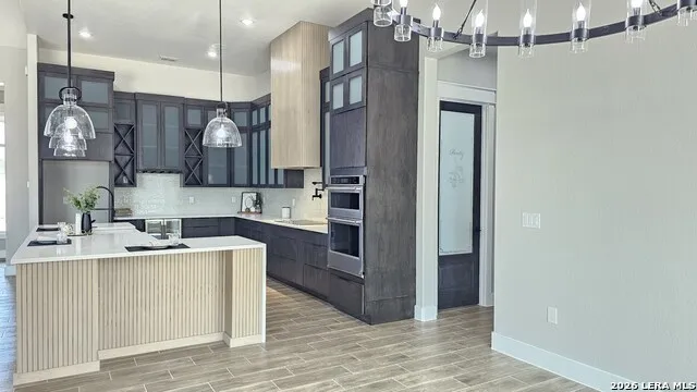 100 PIONEER TRL Adkins, TX 78101