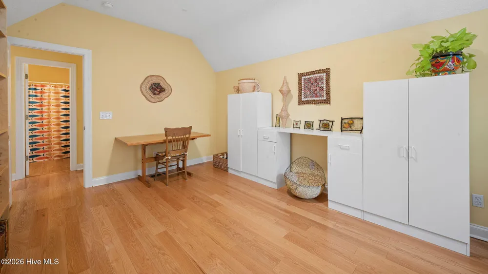 3706 Willow Run Drive Greenville, NC 27858