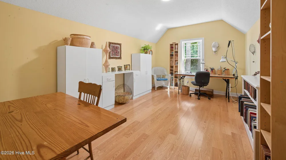 3706 Willow Run Drive Greenville, NC 27858