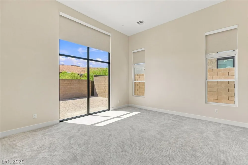10865 Agate Cliffs Avenue Las Vegas, NV 89135