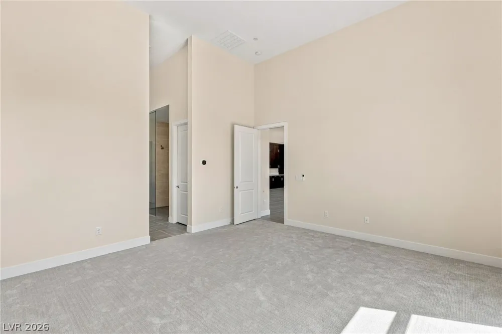 10865 Agate Cliffs Avenue Las Vegas, NV 89135