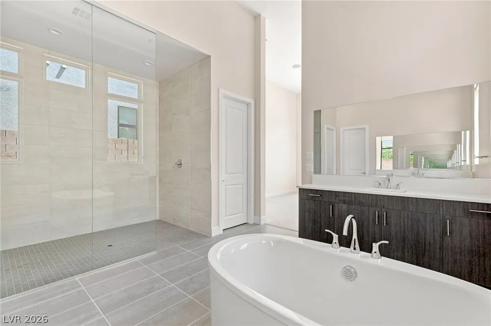 10865 Agate Cliffs Avenue Las Vegas, NV 89135
