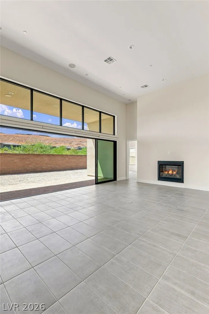 10865 Agate Cliffs Avenue Las Vegas, NV 89135