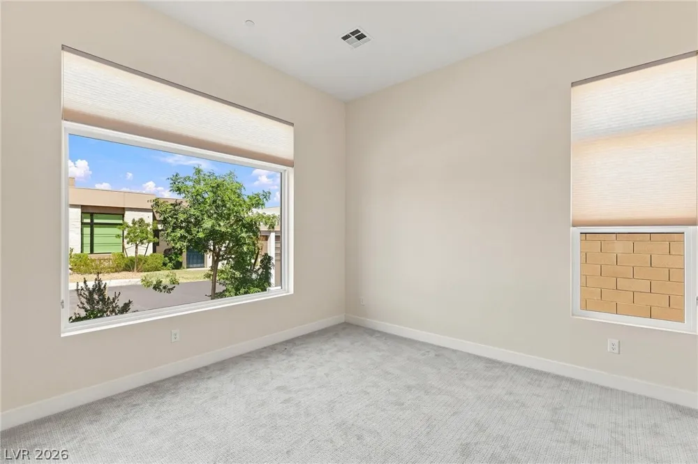10865 Agate Cliffs Avenue Las Vegas, NV 89135
