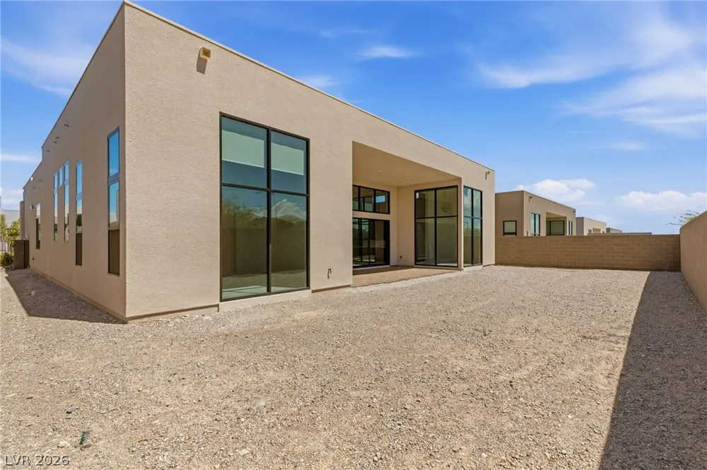 10865 Agate Cliffs Avenue Las Vegas, NV 89135
