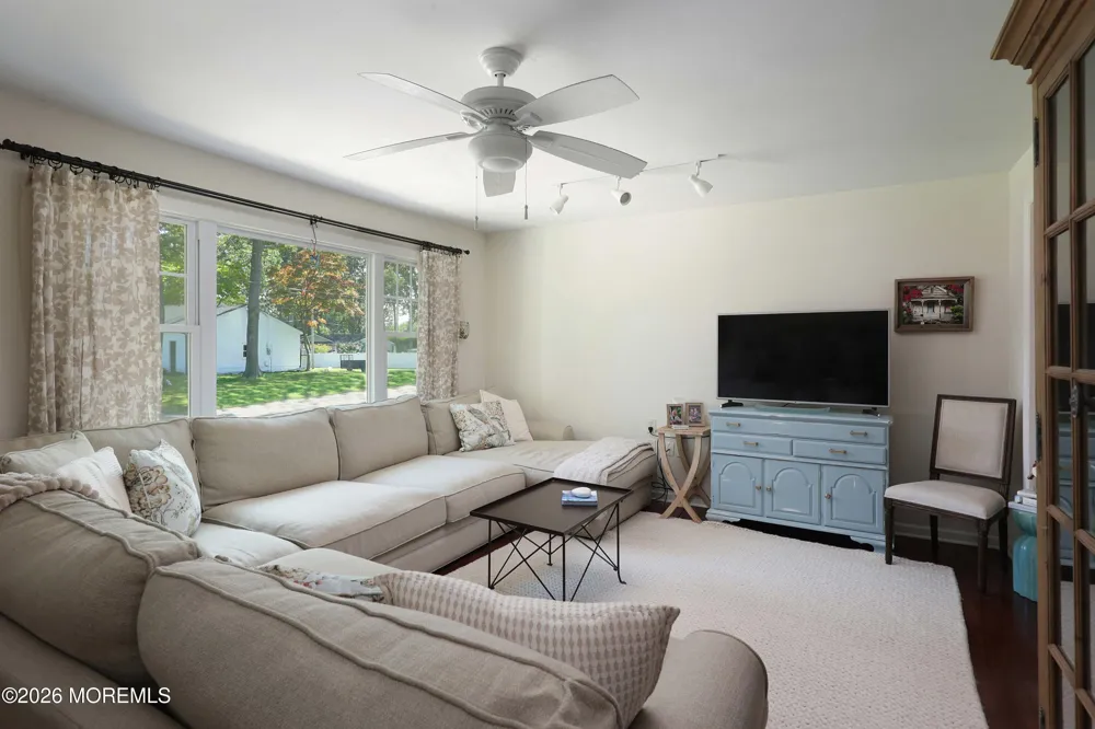 91 Coral Drive Brick, NJ 08724