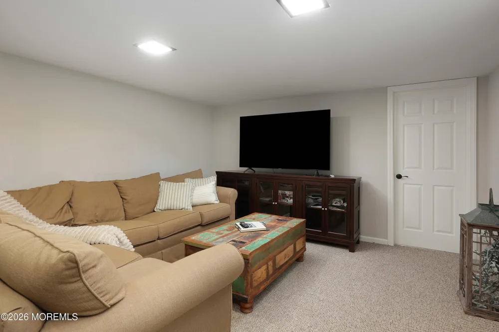 91 Coral Drive Brick, NJ 08724