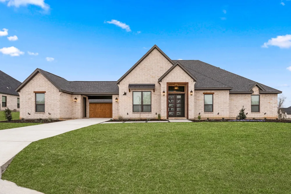 104 Wild Plum Drive Krugerville, TX 76227