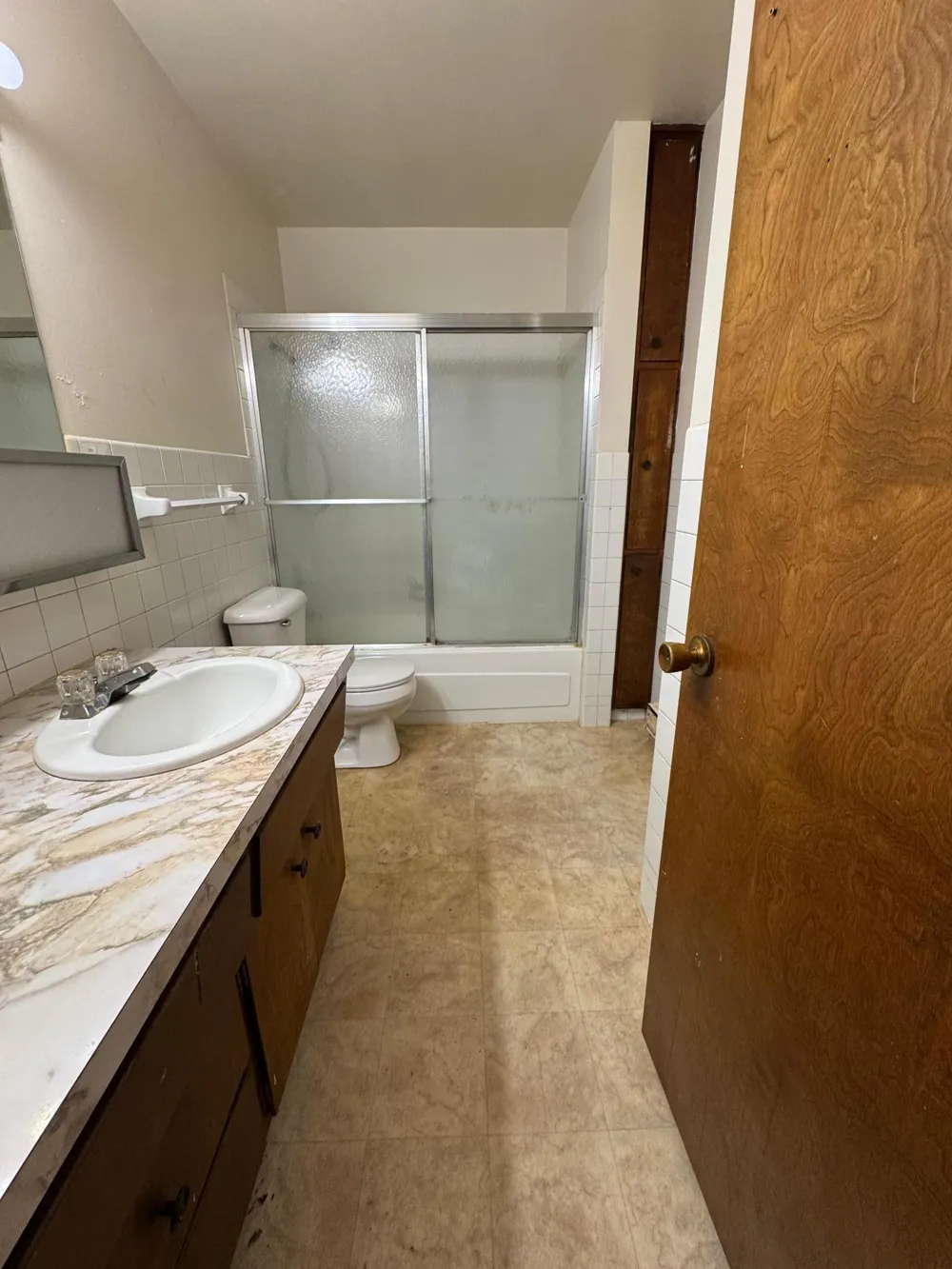 318 31st Avenue Fargo, ND 58102