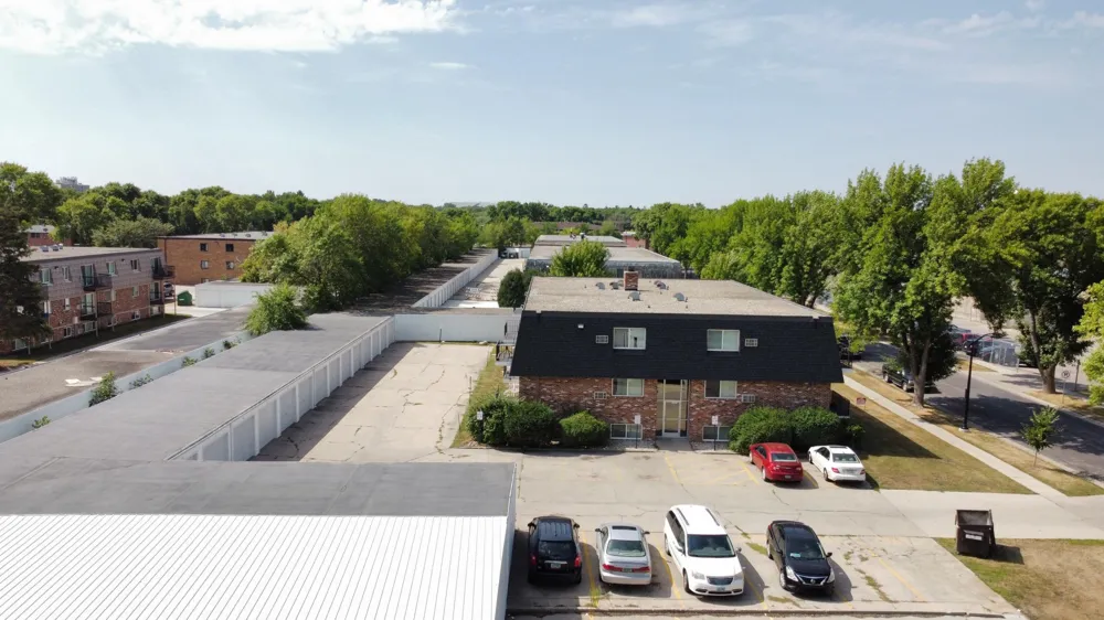 318 31st Avenue Fargo, ND 58102