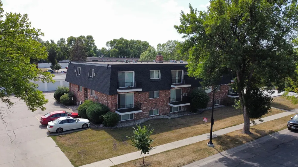318 31st Avenue Fargo, ND 58102