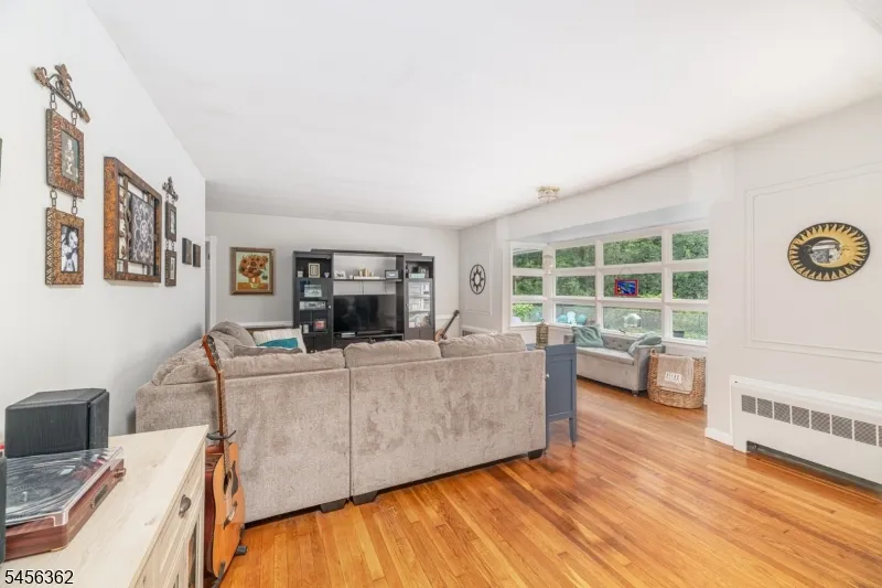 84 Lake Wallkill Rd Vernon, NJ 07461