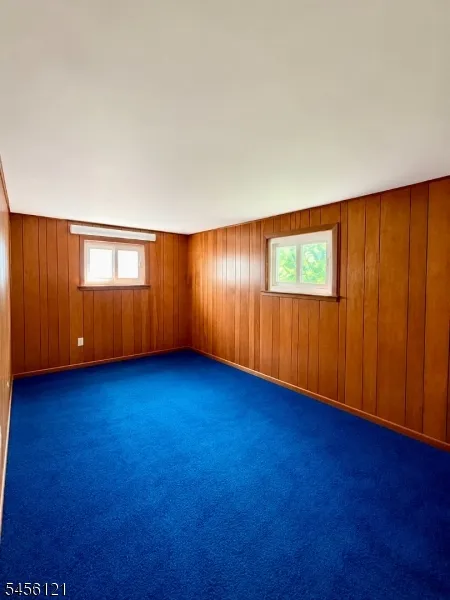 29 Capp St Carteret, NJ 07008