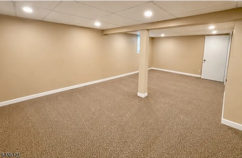 29 Capp St Carteret, NJ 07008
