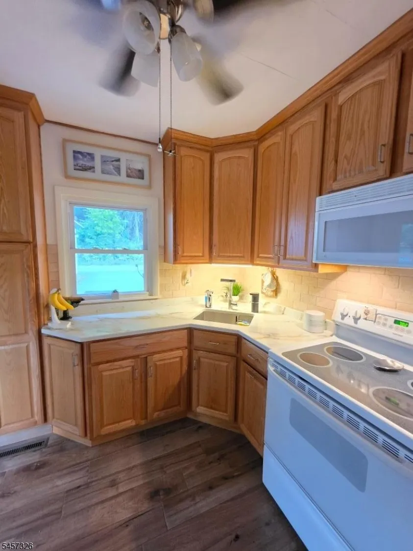 101 Woods Rd Sandyston, NJ 07826