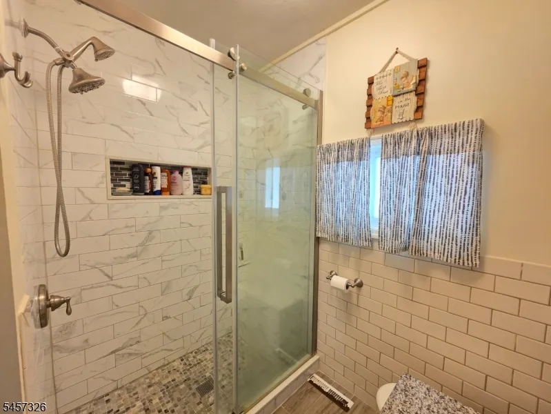 101 Woods Rd Sandyston, NJ 07826