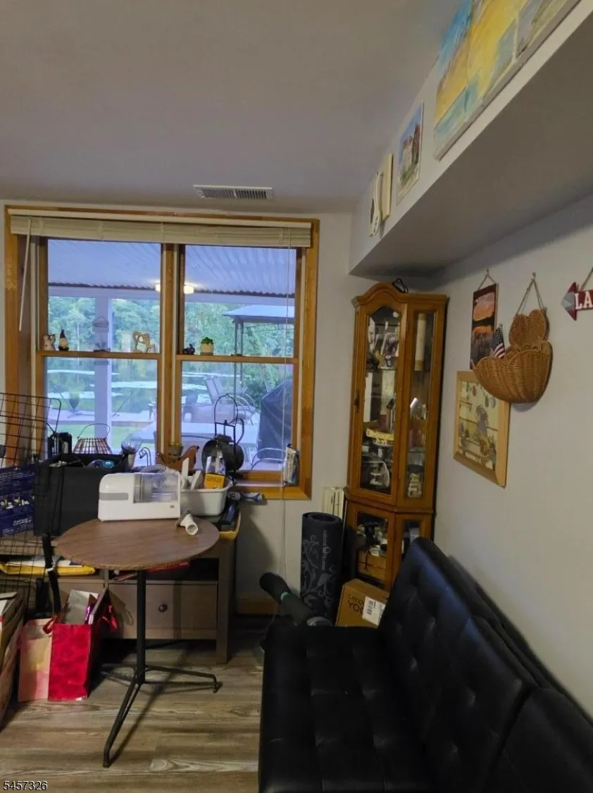 101 Woods Rd Sandyston, NJ 07826