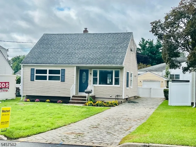 13 Windbeam Rd Riverdale, NJ 07457