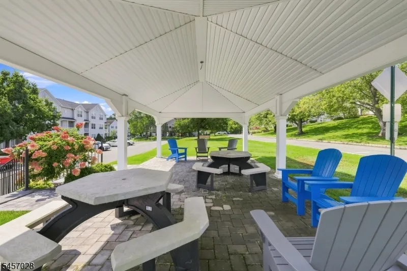 64 Dayton Ct #104 Unit 104 Independence, NJ 07840