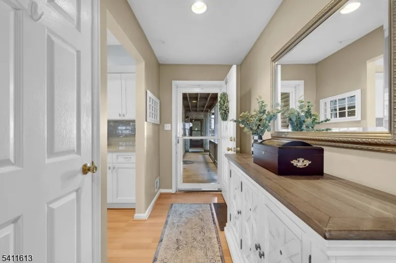 64 Dayton Ct #104 Unit 104 Independence, NJ 07840