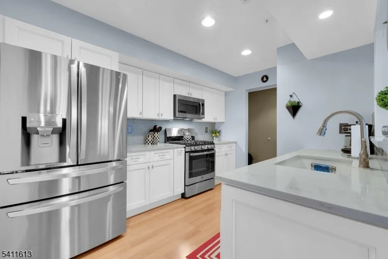 64 Dayton Ct #104 Unit 104 Independence, NJ 07840