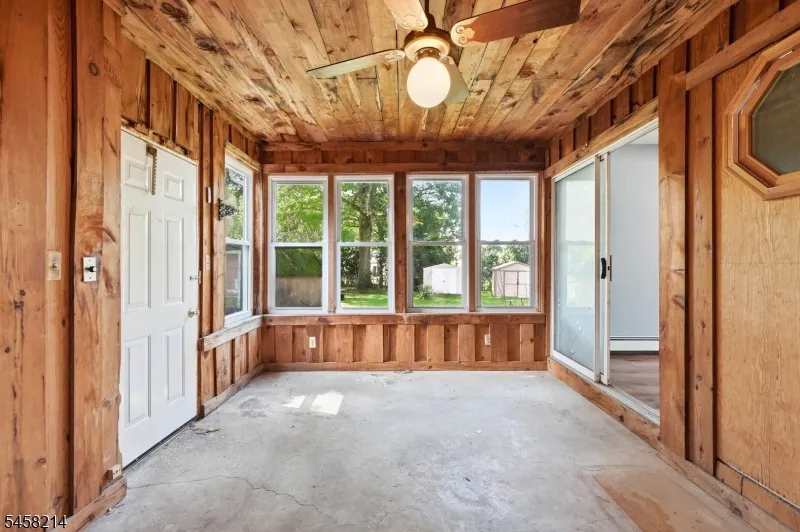32 Conestoga Trl Sparta, NJ 07871