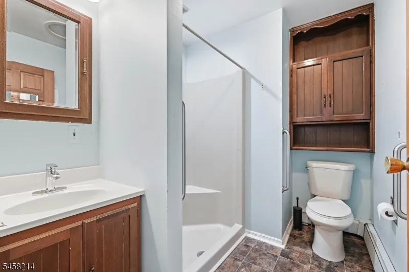 32 Conestoga Trl Sparta, NJ 07871