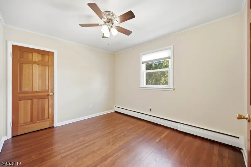 32 Conestoga Trl Sparta, NJ 07871