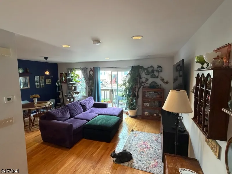 45 Royal Ave #28 Unit 28 Hawthorne, NJ 07506