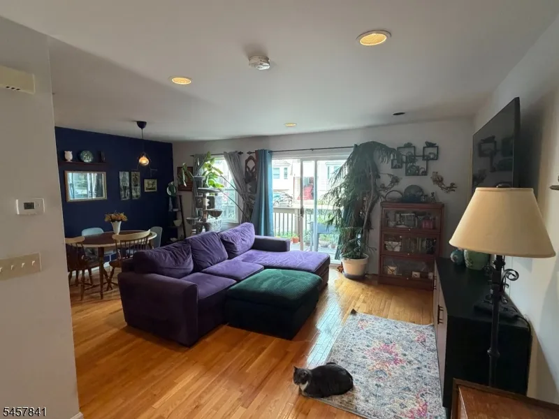 45 Royal Ave #28 Unit 28 Hawthorne, NJ 07506