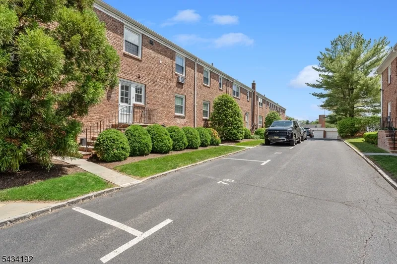 68 New England #32 Unit 32 Summit City, NJ 07901